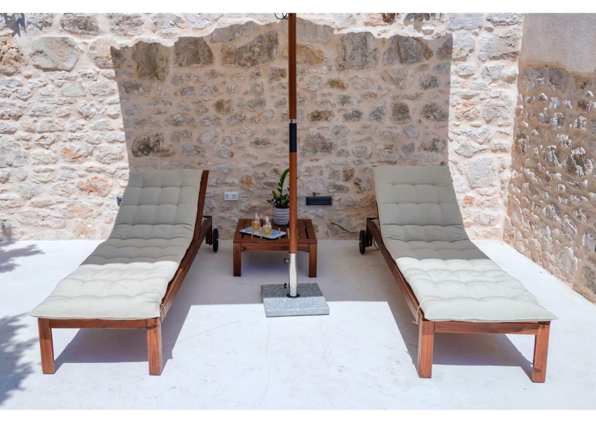 Villa Marchi Hvar Town Eksteriør billede